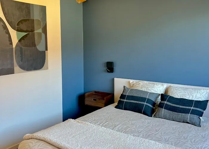 別荘 Magnifique Maison 10 Personnes A ルダンヴィエル